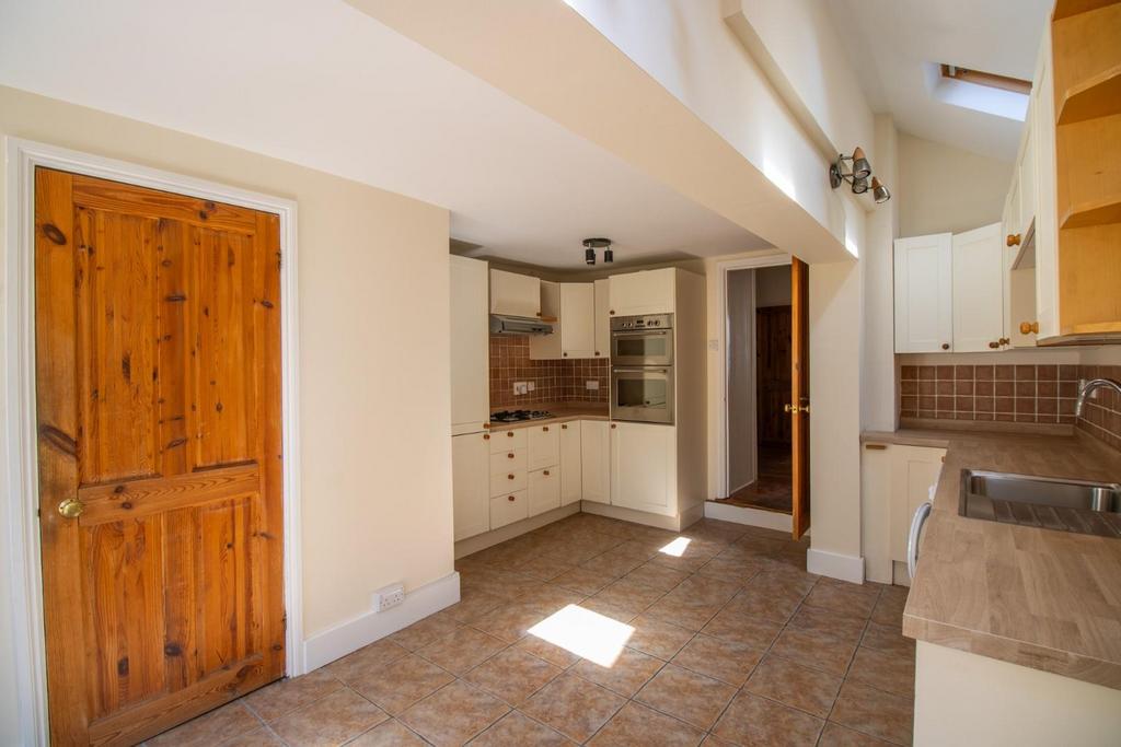 House in Cambridge, Romsey - View 6