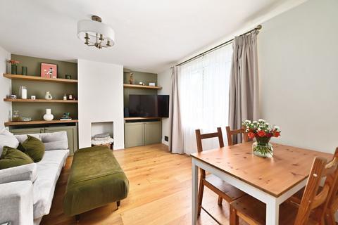 2 bedroom terraced house for sale, Morris Road, Farnborough, GU14