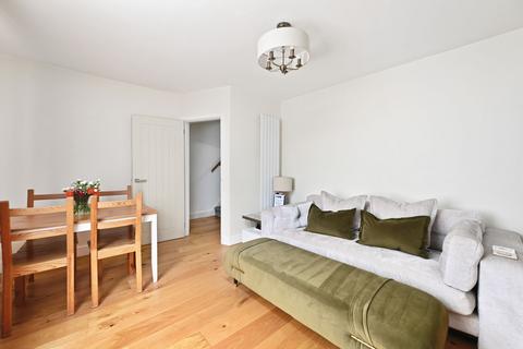 2 bedroom terraced house for sale, Morris Road, Farnborough, GU14