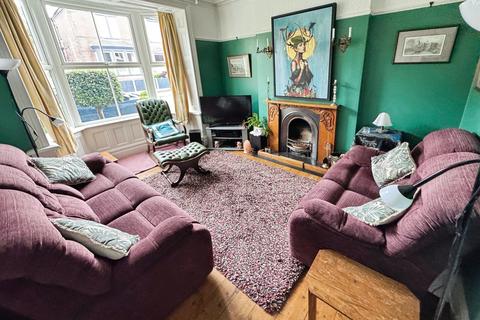 5 bedroom detached house for sale, Alexandra Road, Winshill, Burton-on-Trent, DE15