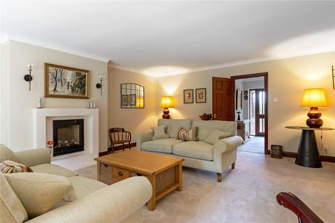 3 bedroom detached house for sale, Vicarage Hill, Farnham, GU9