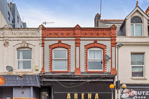Flat - Ebrington Street, Plymouth, PL4