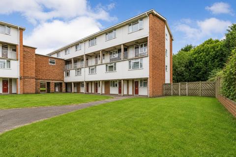 2 bed property for rent in Crown Way, Royal Leamington Spa, CV32 7SE