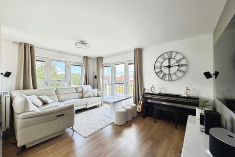 2 bedroom apartment for sale, London Road, Binfield, Bracknell
