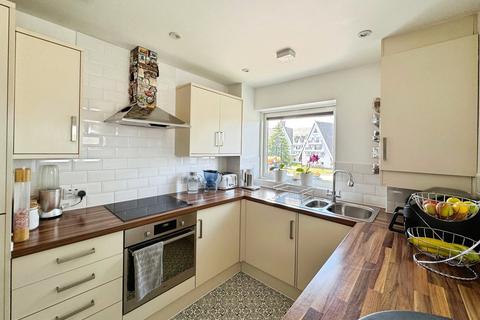 2 bedroom apartment for sale, London Road, Binfield, Bracknell