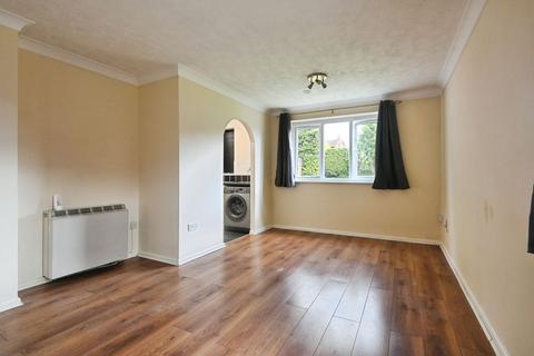 undefined, Woburn, Tamworth B77