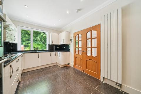 undefined, Brenfield Road, Muirend, Glasgow, G44 3PE