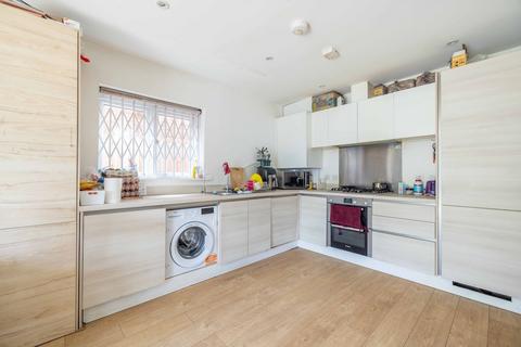 3 bedroom semi-detached house for sale, Colborne Close, Iver SL0