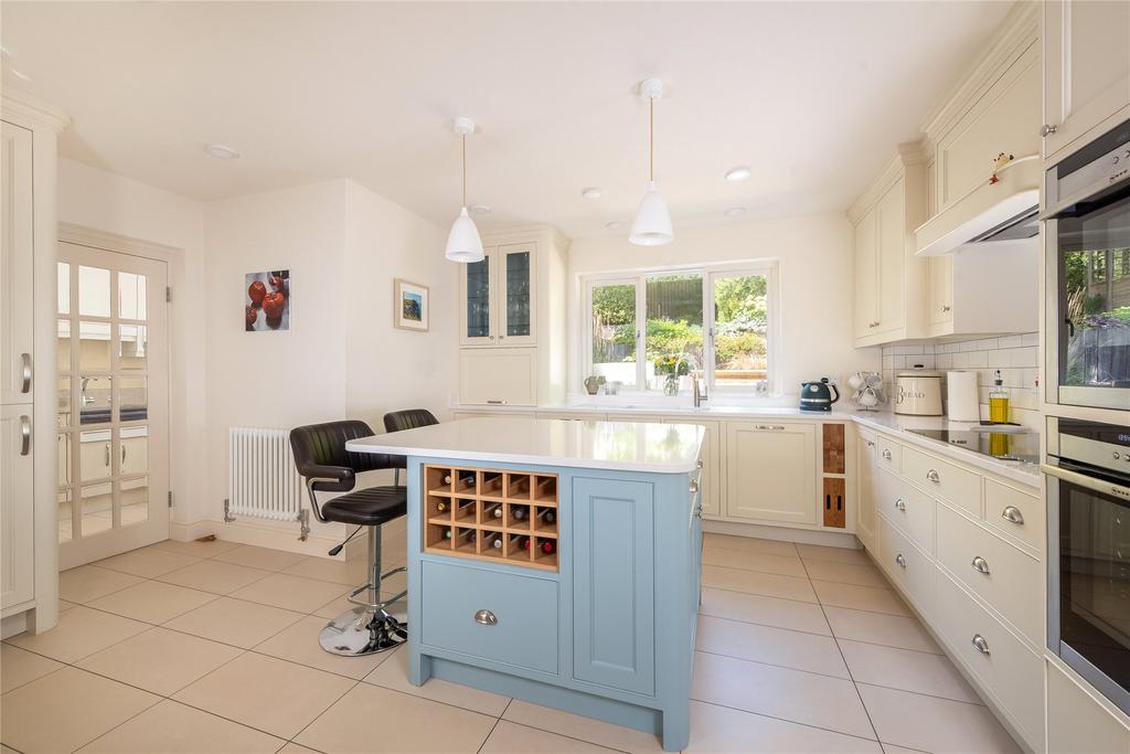 Kitchen/Breakfast