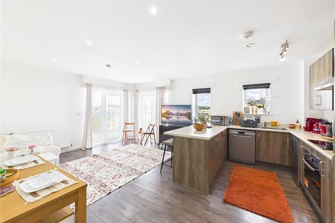 3 bedroom flat for sale, Thornbury Way, Walthamstow E17