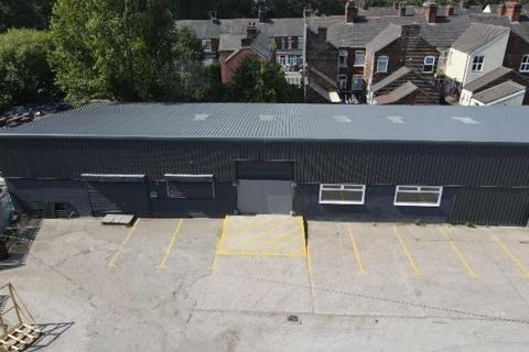 Industrial unit to rent, Scott Lidgett Rd Stoke On Trent ST6 4NQ