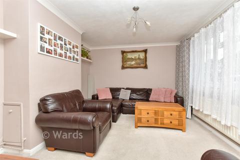 3 bedroom end of terrace house for sale, Blenheim Road, Sittingbourne ME10