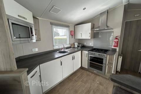 2 bedroom mobile home for sale, Rookley Country Park, Rookley, Isle of Wight