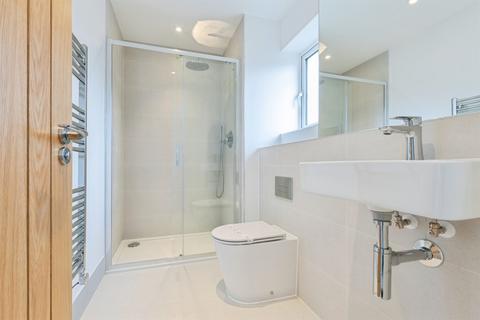 4 bedroom link detached house for sale, Daggons Road, Alderholt, Fordingbridge