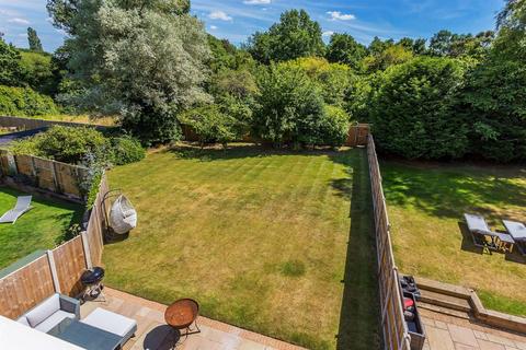 4 bedroom semi-detached house for sale, Woking Road, Jacob's Well