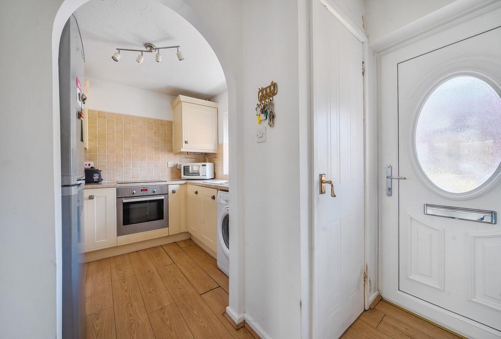 House in Bristol, Longwell Green, Oldland - More
