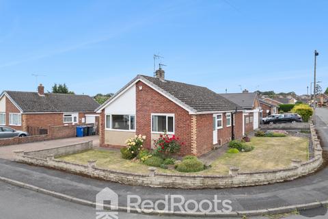 3 bedroom detached bungalow for sale, Newlands Avenue, Skellow, Doncaster, South Yorkshire, DN6
