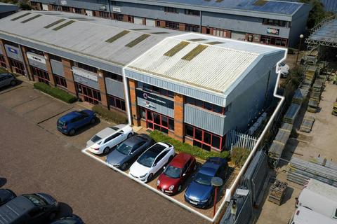 Office to rent, Shrewsbury Ave Peterborough PE2 7UH