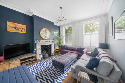 Kings Grove, Peckham, London, SE15