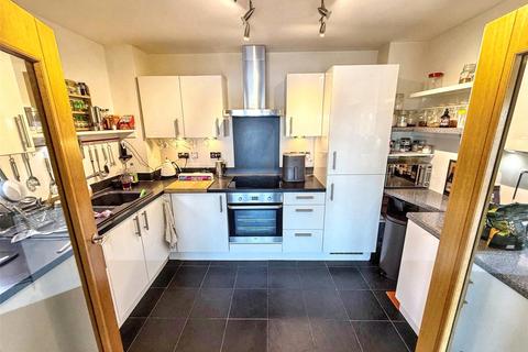 2 bedroom apartment for sale, Lifeboat Quay, Poole, Dorset, BH15