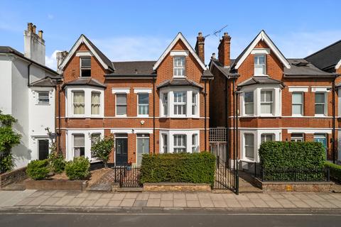 St. Johns Road, Richmond TW9