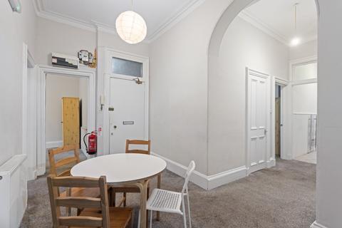 5 bedroom flat to rent, Marchmont Road, Marchmont, Edinburgh, EH9