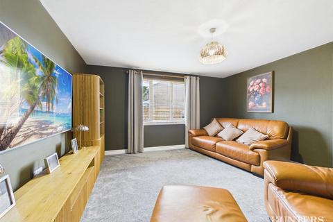 3 bedroom semi-detached house for sale, North Magdalene, Consett
