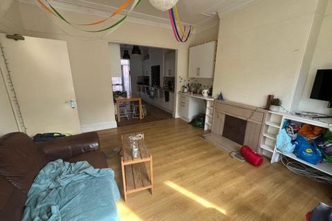 6 bedroom house share to rent, Manor Terrace