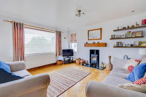 4 bedroom detached bungalow for sale, Llwyd Coed, Pantmawr, Cardiff