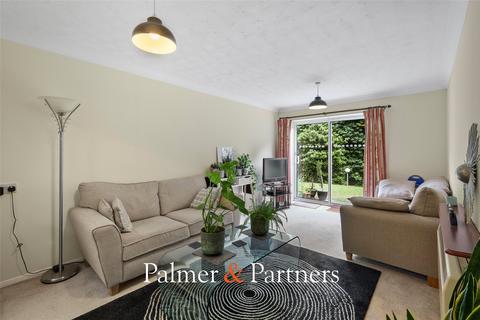 1 bedroom apartment for sale, Exeter Drive, Colchester, Essex, CO1