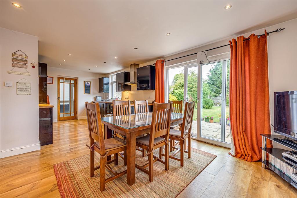 Open-plan living area, open plan living