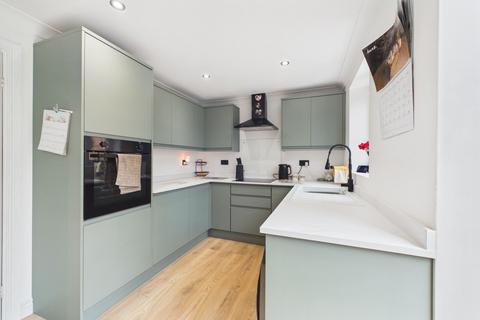 3 bedroom semi-detached house for sale, 58 Southfield Close, Driffield, YO25 5YU