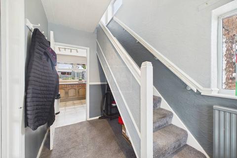 3 bedroom semi-detached house to rent, Bridge Lane, Appleton, WA4