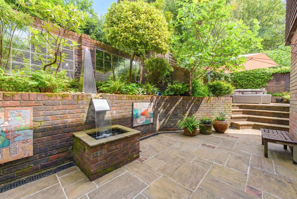 Courtyard, garden