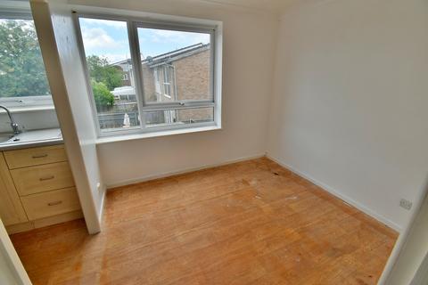 1 bedroom apartment for sale, Barns Road, Ferndown, BH22