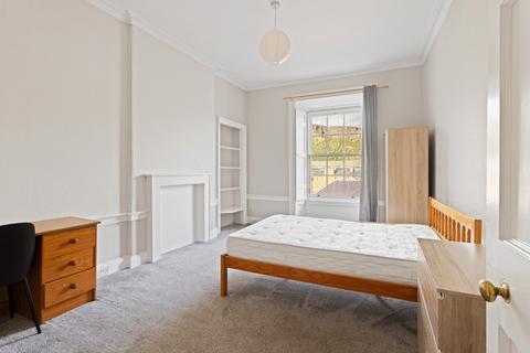 3 bedroom flat to rent, Rankeillor Street, Newington, Edinburgh, EH8