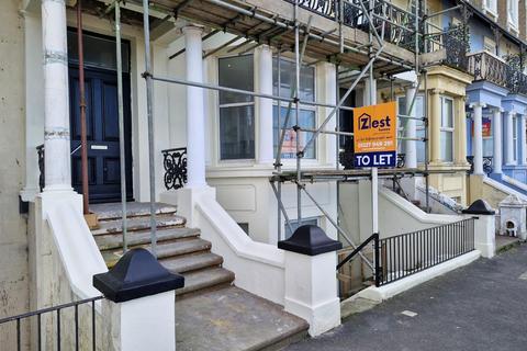 2 bed flat/apartment for rent in Ethelbert Crescent, Margate