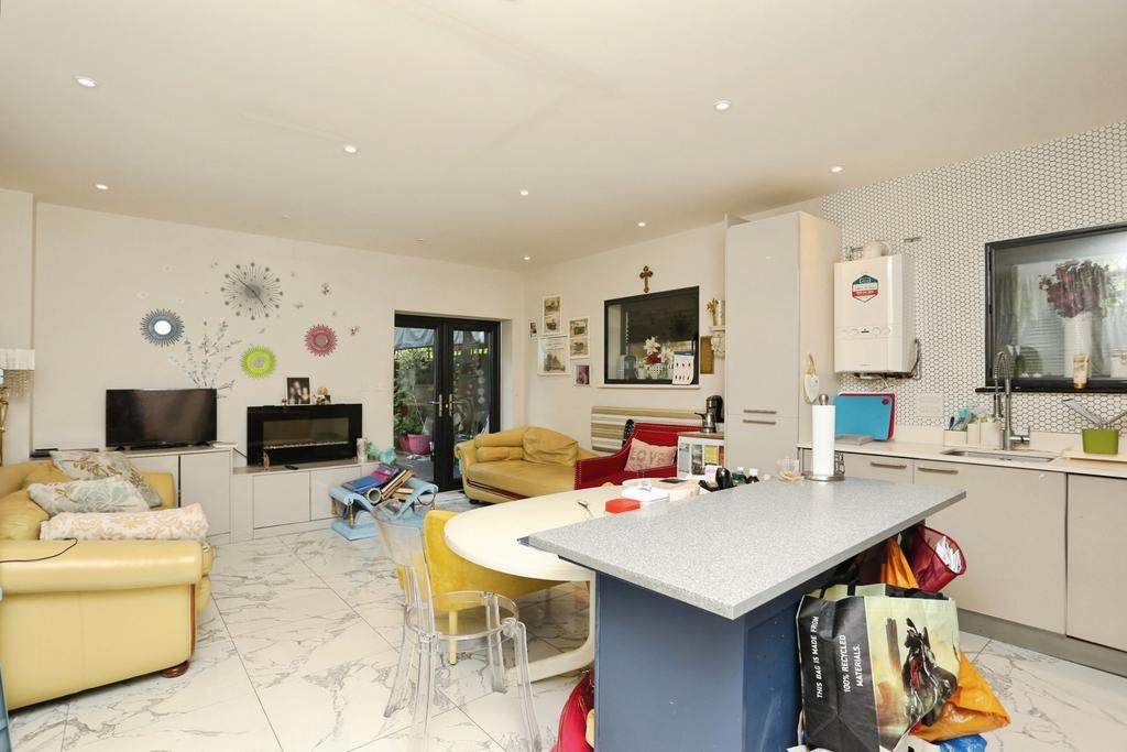 Apartment in London, New Beckenham - View 4