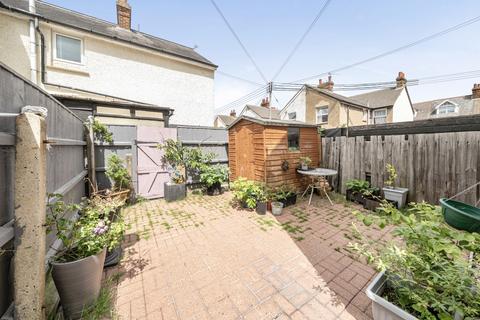 3 bedroom terraced house for sale, Manning Road, Felixstowe, Suffolk