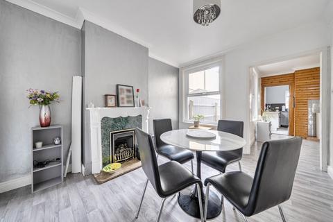 3 bedroom terraced house for sale, Manning Road, Felixstowe, Suffolk