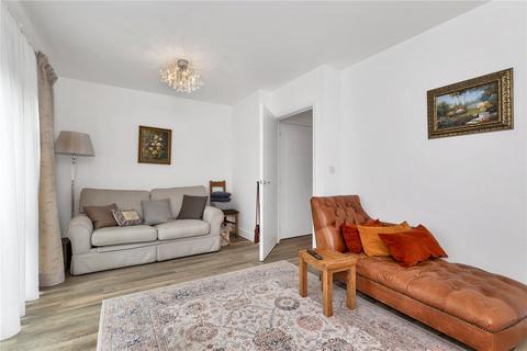 4 bedroom terraced house for sale, Whittle Avenue, Trumpington, Cambridge, Cambridgeshire