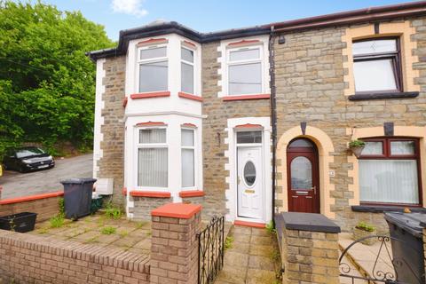 3 bedroom end of terrace house for sale, James Street, Abertillery, NP13