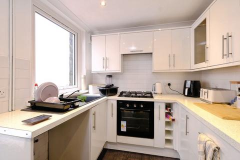 3 bedroom end of terrace house for sale, James Street, Abertillery, NP13