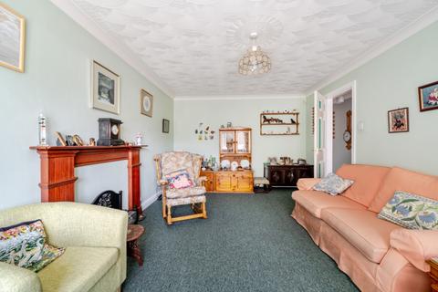 2 bedroom semi-detached bungalow for sale, Elmtree Road, Ruskington, Sleaford, Lincolnshire, NG34