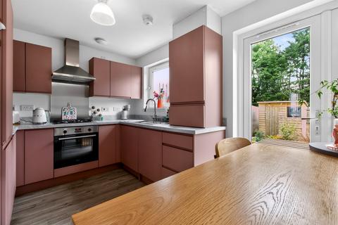 undefined, Lakeview Grove, Glasgow