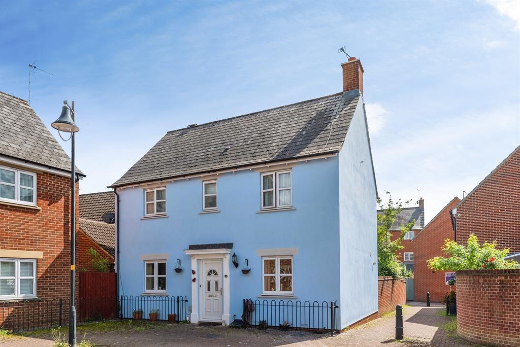 3 bedroom detached house for sale