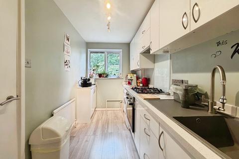 2 bedroom maisonette for sale, Greenham Wood, Bracknell, Berkshire