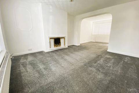 4 bedroom semi-detached house for sale, 15 Sandringham Way, Royton OL2 5YH