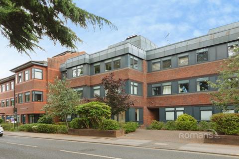1 bed flat/apartment for rent in Fleet Road, Fleet, Hampshire, GU51