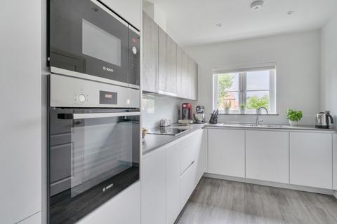 4 bedroom semi-detached house for sale, Honeysuckle Copse, Warfield, Bracknell